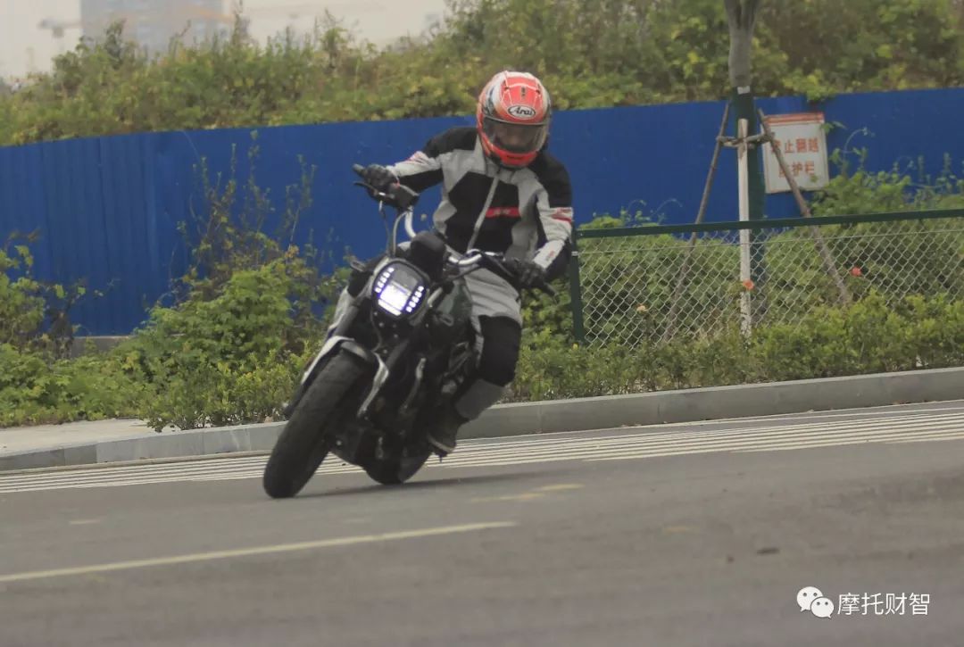 无极300ac最新运动款,无极先锋复古