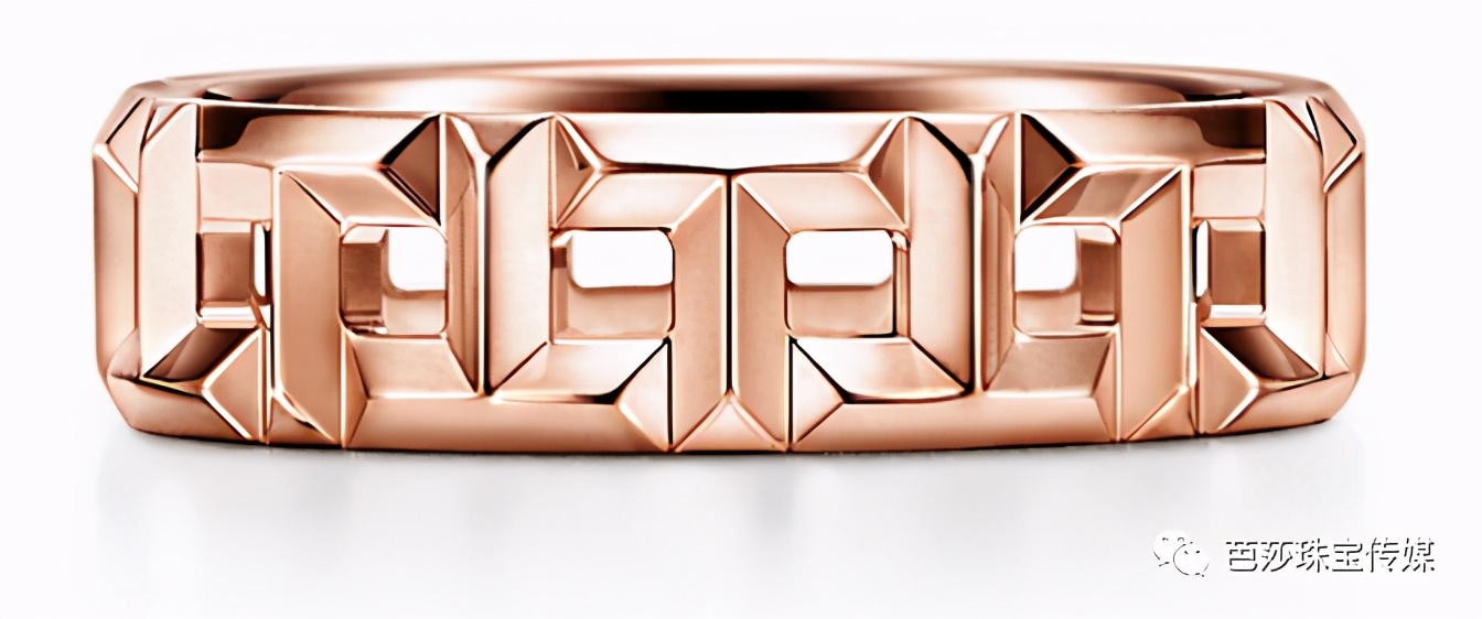 权志龙jennie恋情是不是真的,权志龙jennie穿搭