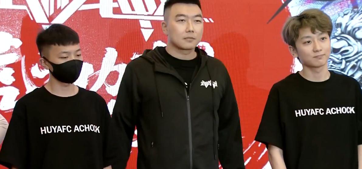 闪马和酷酷的鑫决斗在哪里看,闪马对战酷酷的鑫是真的吗