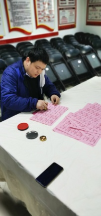 志愿者助力基层防疫,增强防疫意识自我保护