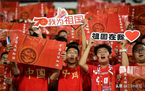 为国献礼7:0！中国男足血洗对手，里皮却对一人表达不满