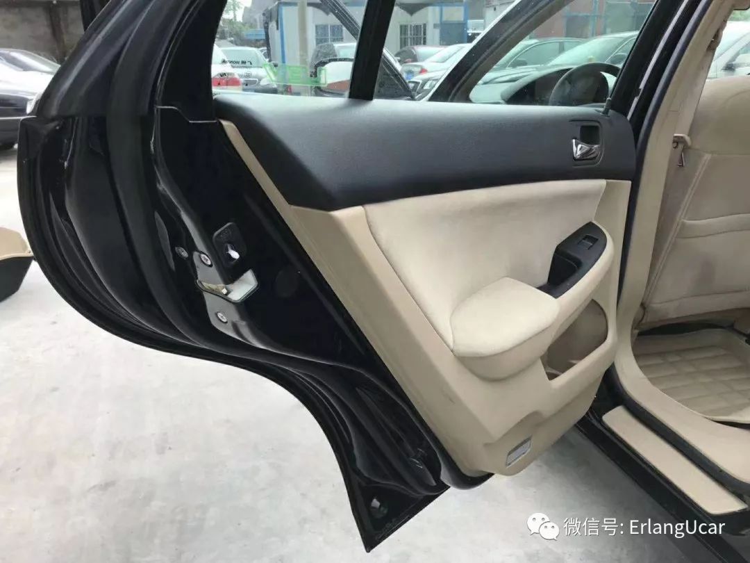 感受老车魅力仅4.5万公里第七代雅阁