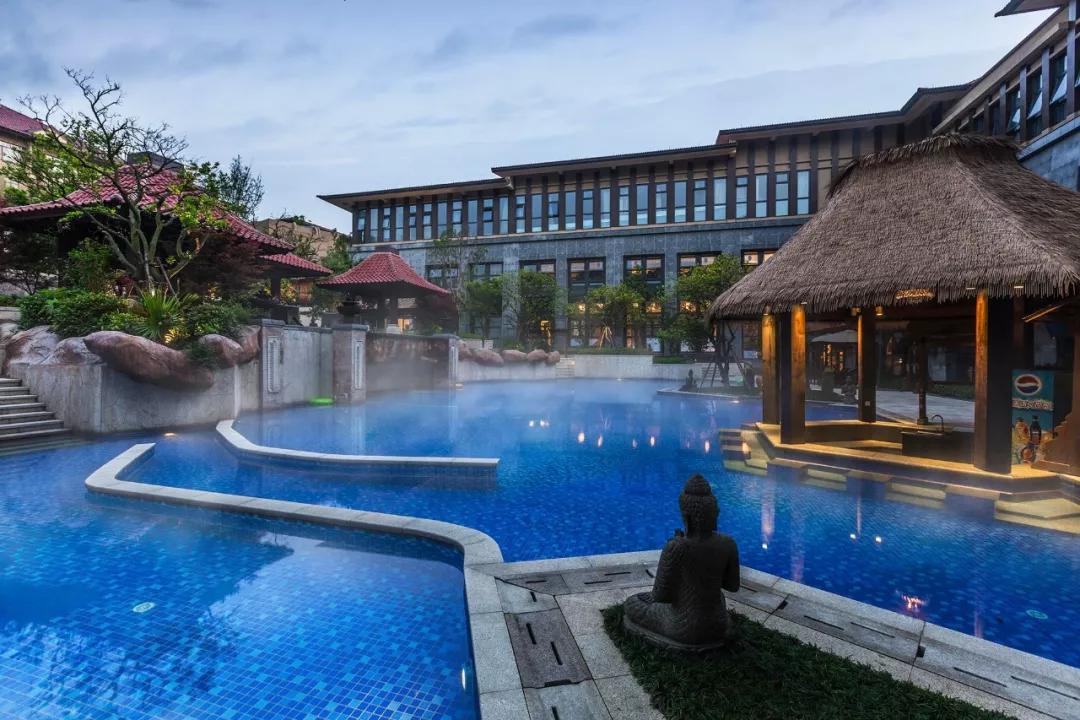 冬天这么冷去北温泉泡泡温泉可好,冬季怎么能不泡温泉呢