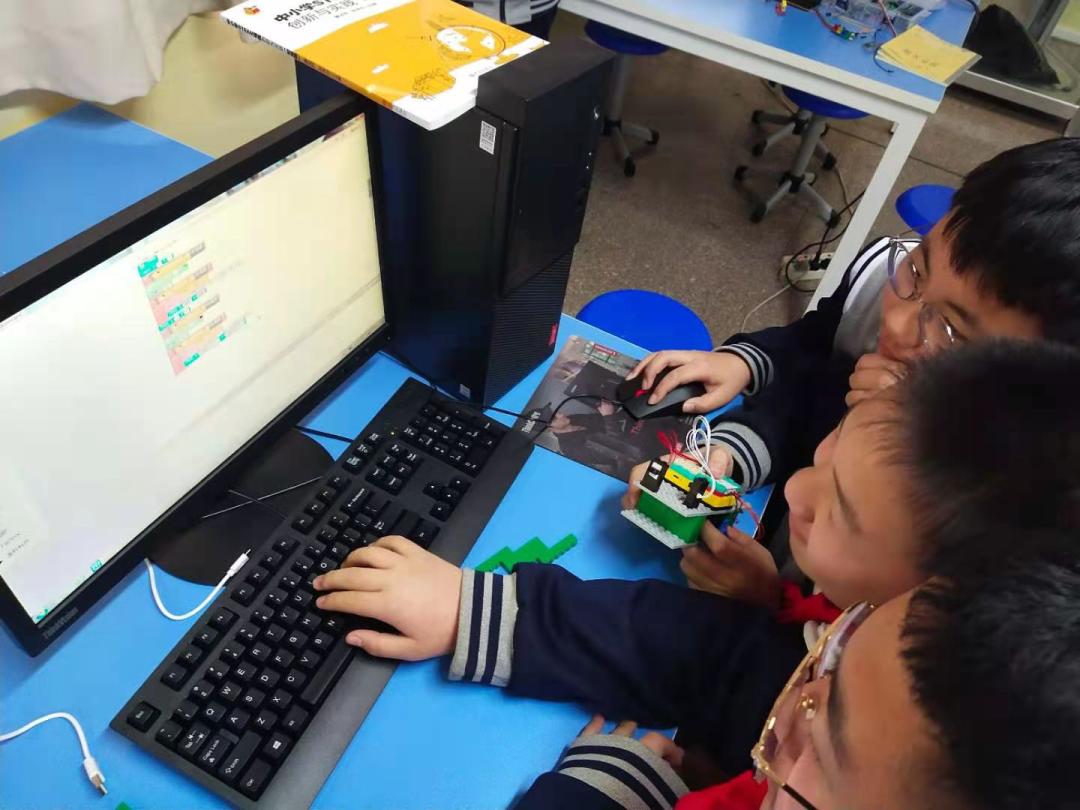 崂山八中2019级10班,崂山八中视频