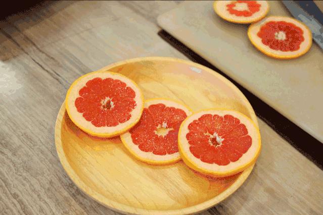 女人吃什么水果好还能美容养颜,女人冬天吃什么水果美容养颜