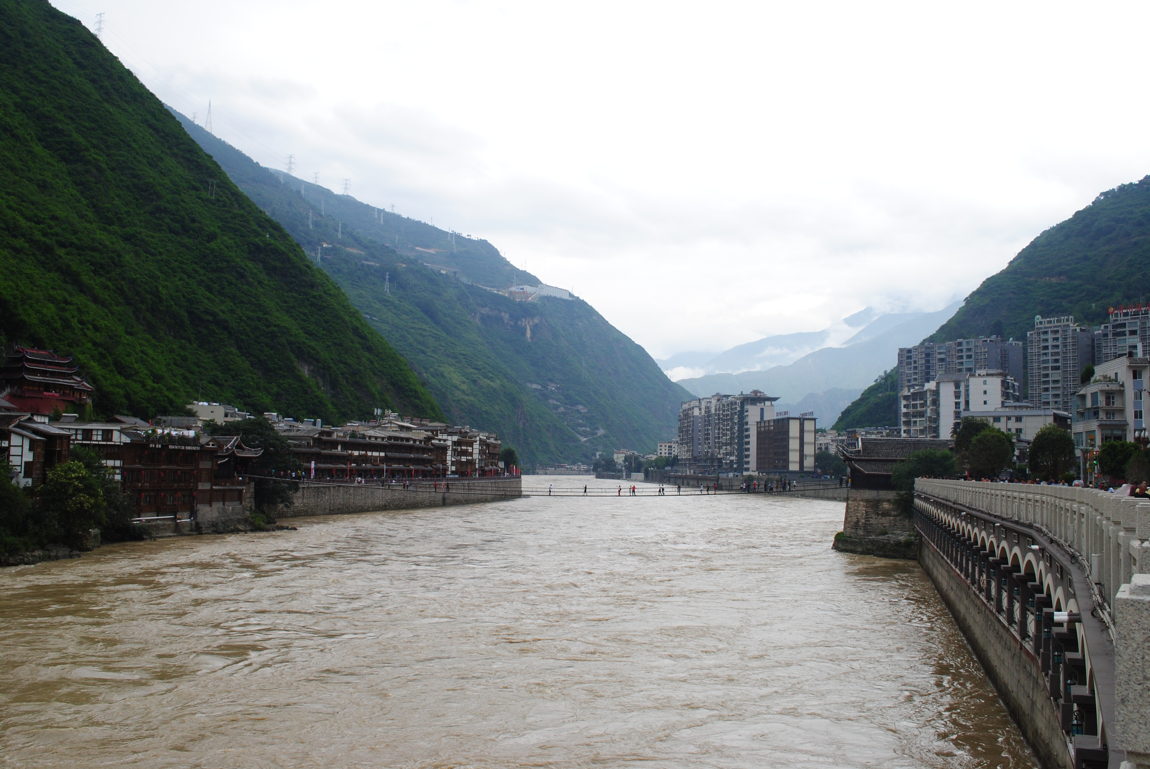 318川藏线自驾游别克,轿车可以自驾游西藏318川藏线