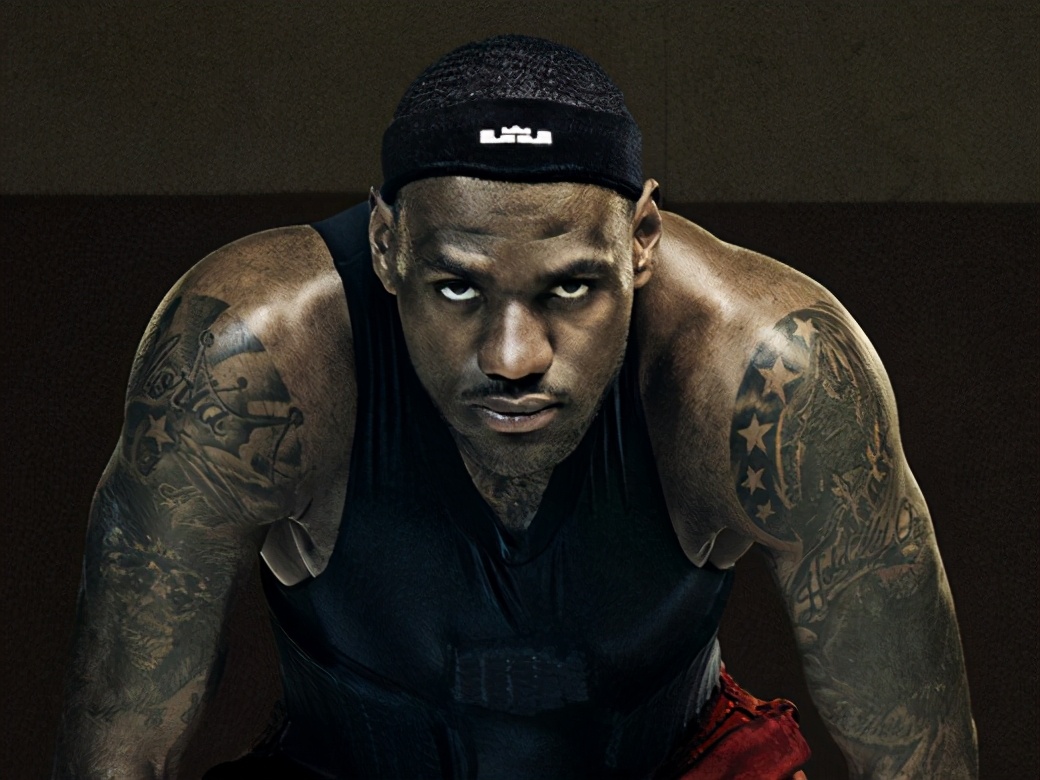 nba巨星上脚球鞋詹姆斯,nba球星詹姆斯的球鞋最好