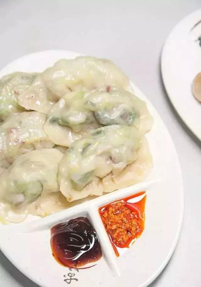 千万不要和谁做朋友,千万不要和人缘好的人做朋友