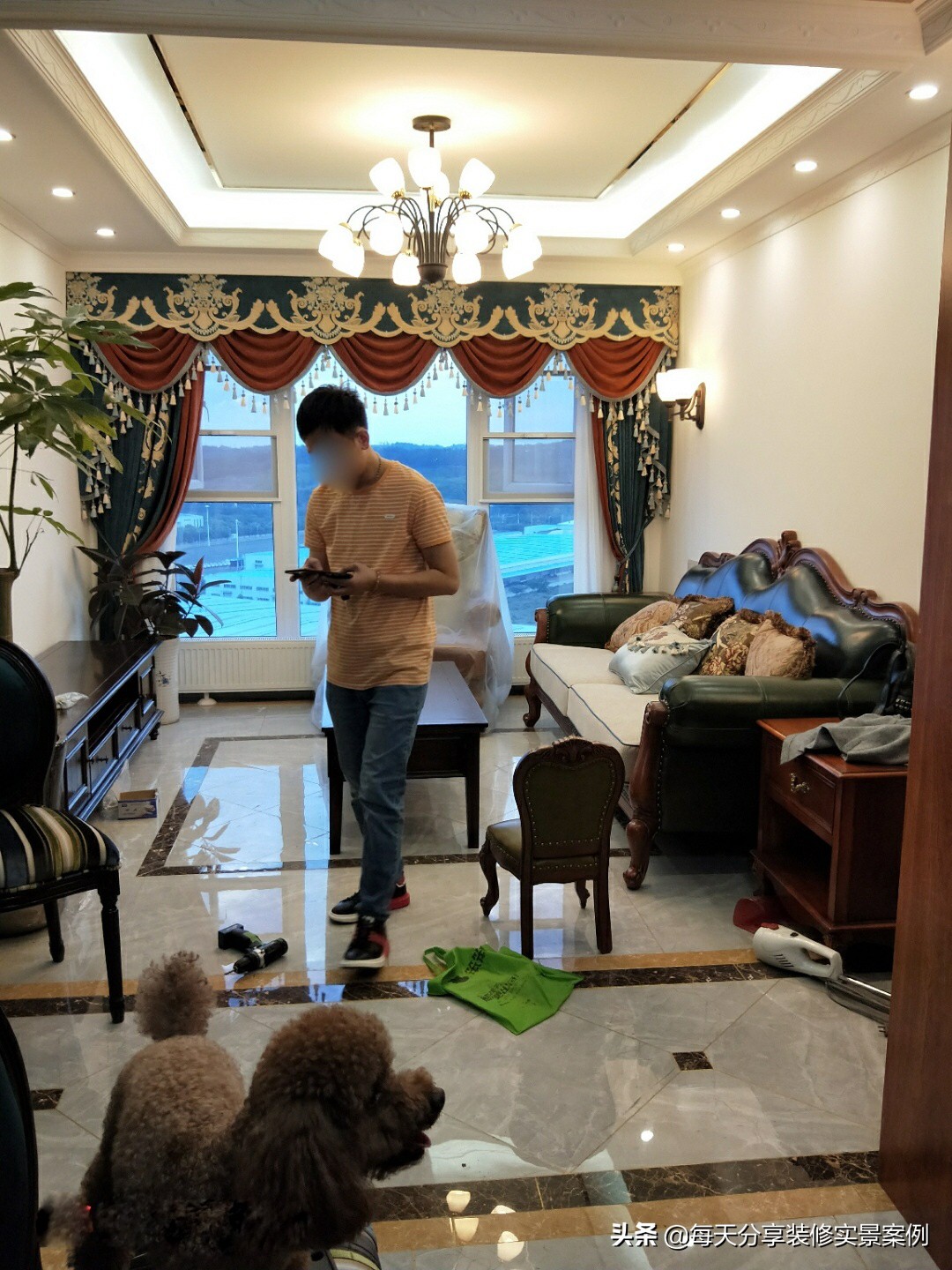 装修了一套房子,装修完一共花了25万