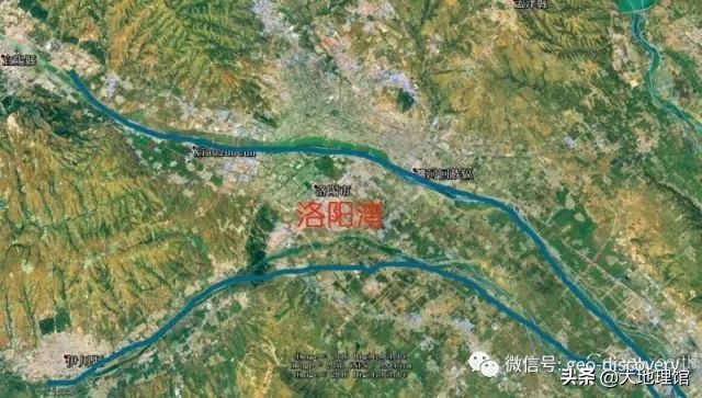 当我们在谈孔子时我们在讨论什么,当我们在谈论诗时我们在谈论什么