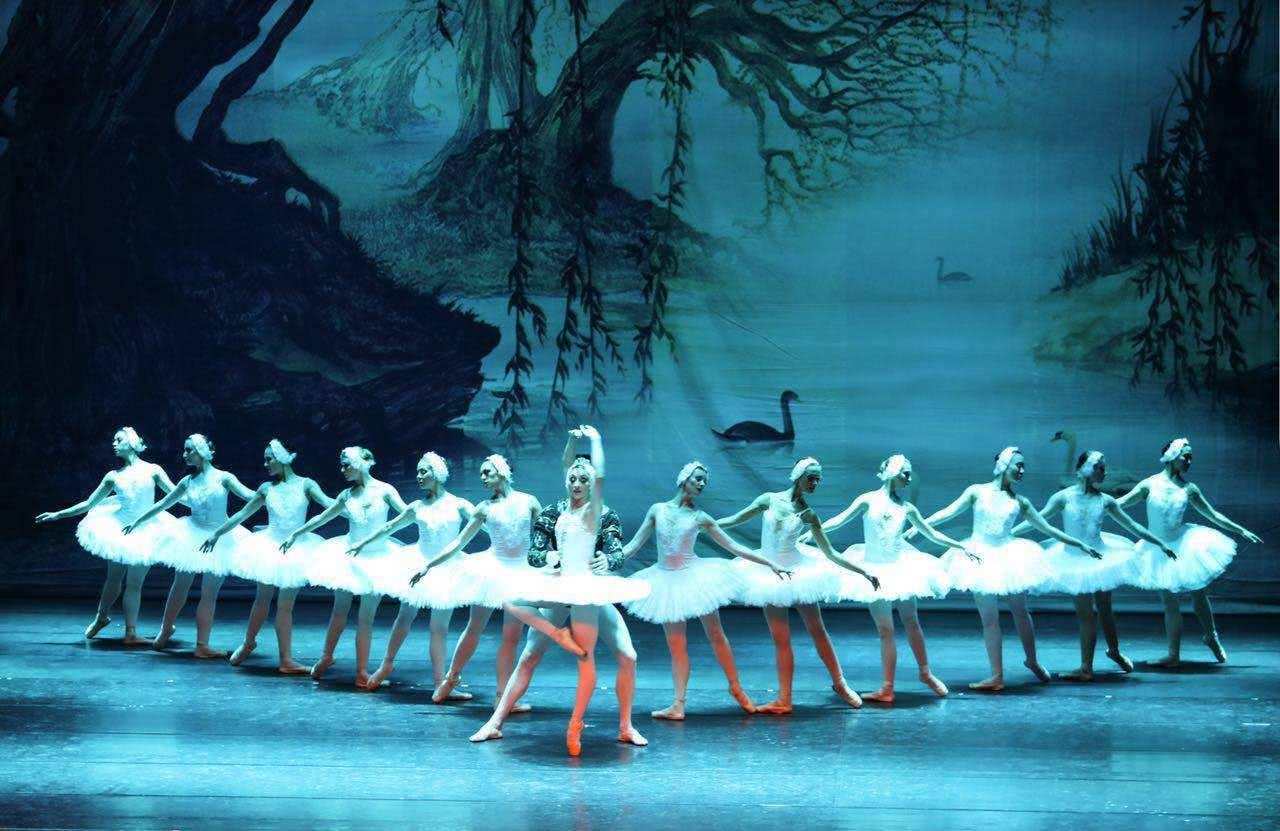 艺考舞蹈生日常训练有多痛,舞蹈艺考训练痛哭有必要吗