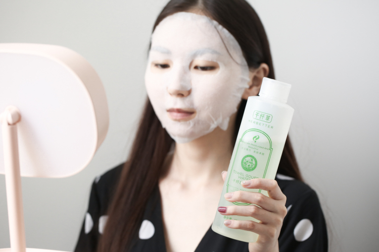 丝瓜水湿敷水推荐第一名,大瓶丝瓜水保湿补水正品