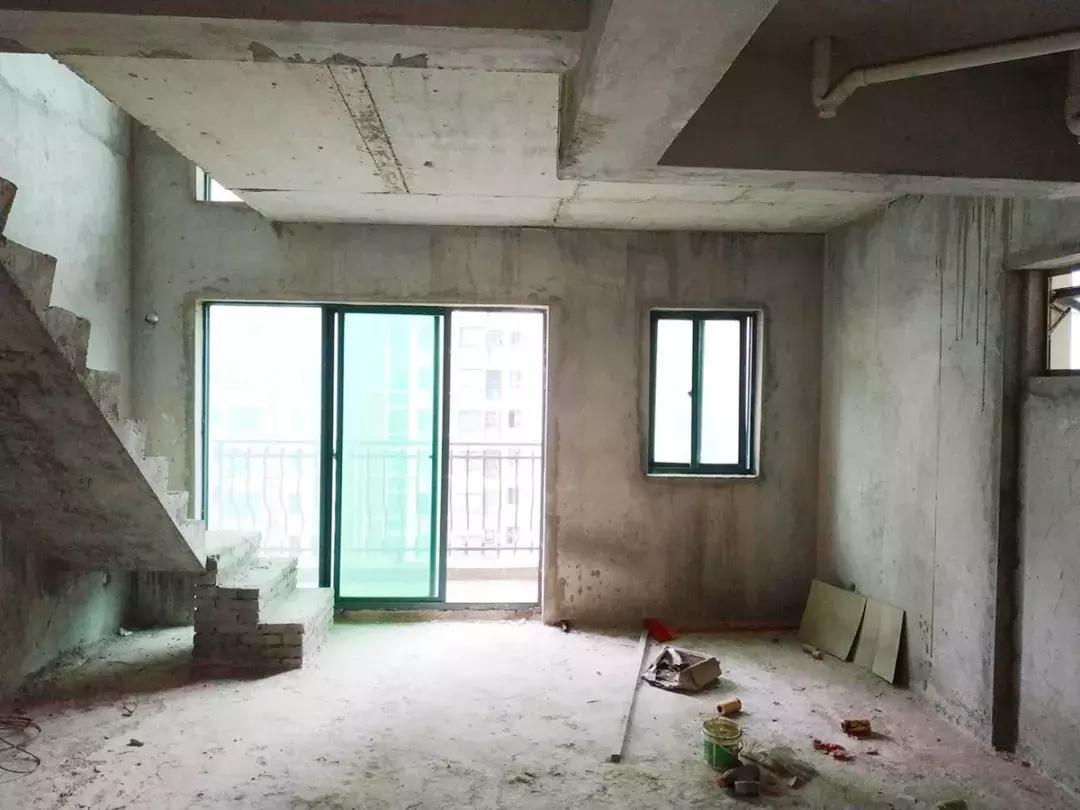 海口海甸岛二手房电梯三房总价90w,海口海甸岛二手房有露台