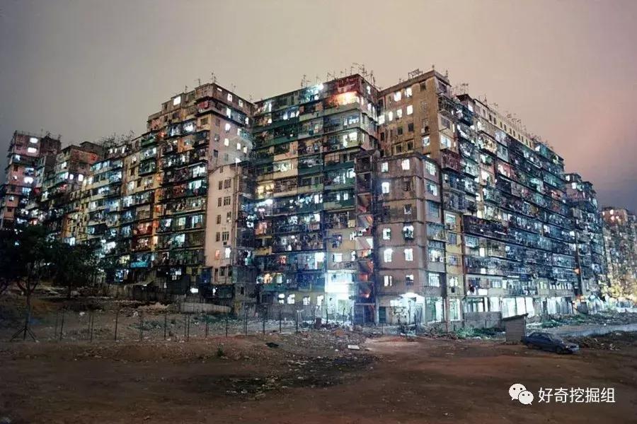 在香港出生是永居吗,在香港出生是什么族的