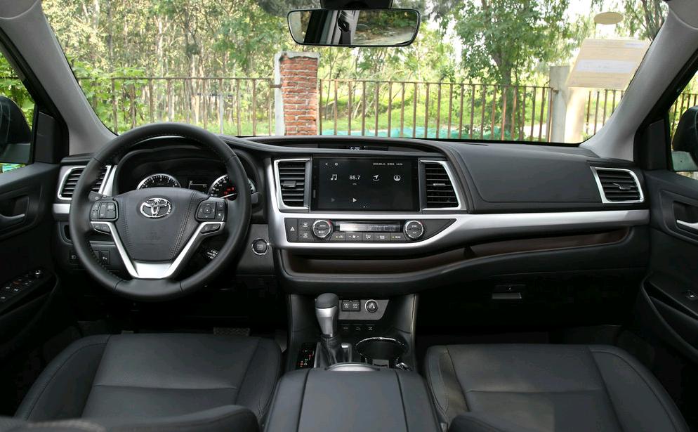 汉兰达2024款内饰布局,内饰汉兰达