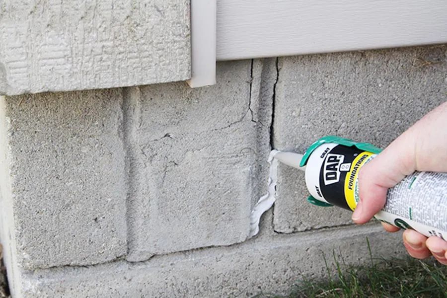 塑料暖气管道冬天冻住了怎么解冻,冬天水管冻住了怎样快速的解冻