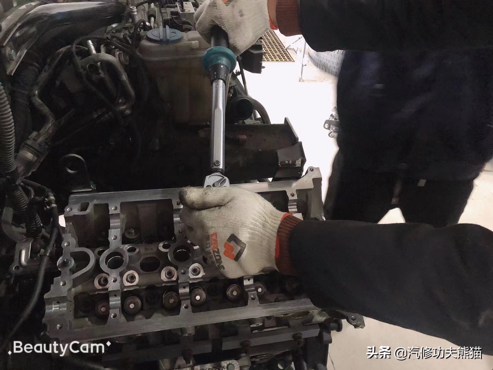 当年奥迪q5落地多少钱,当年奥迪q52018款典藏版价格