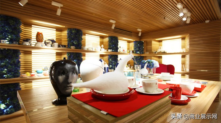 北京华贸购物服装,北京雅莹华贸直播间