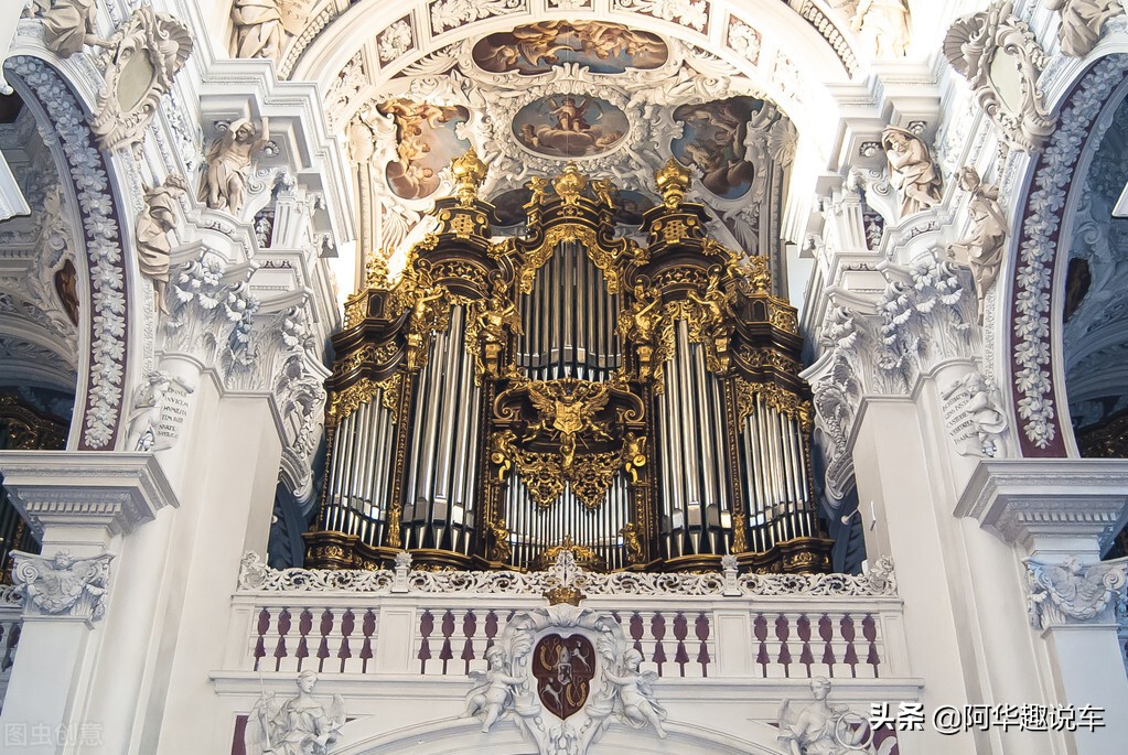 车的颜色哪个最安全,车的颜色哪一个比较保值