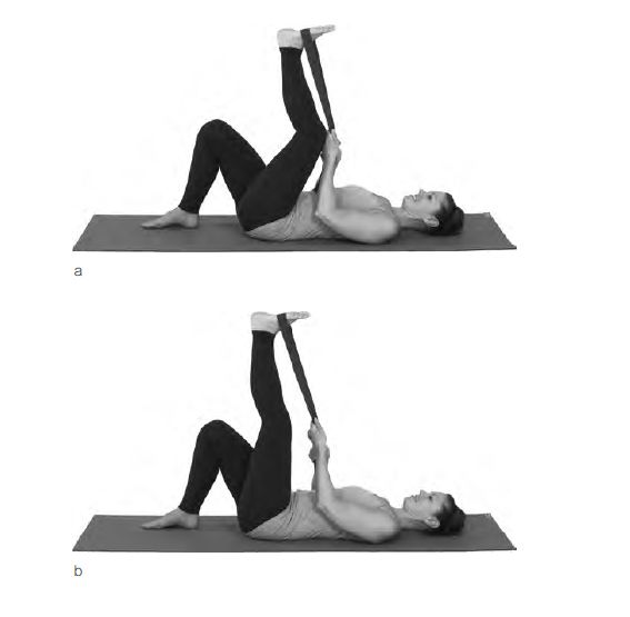 躺着拉后腿筋,躺着拉腿筋
