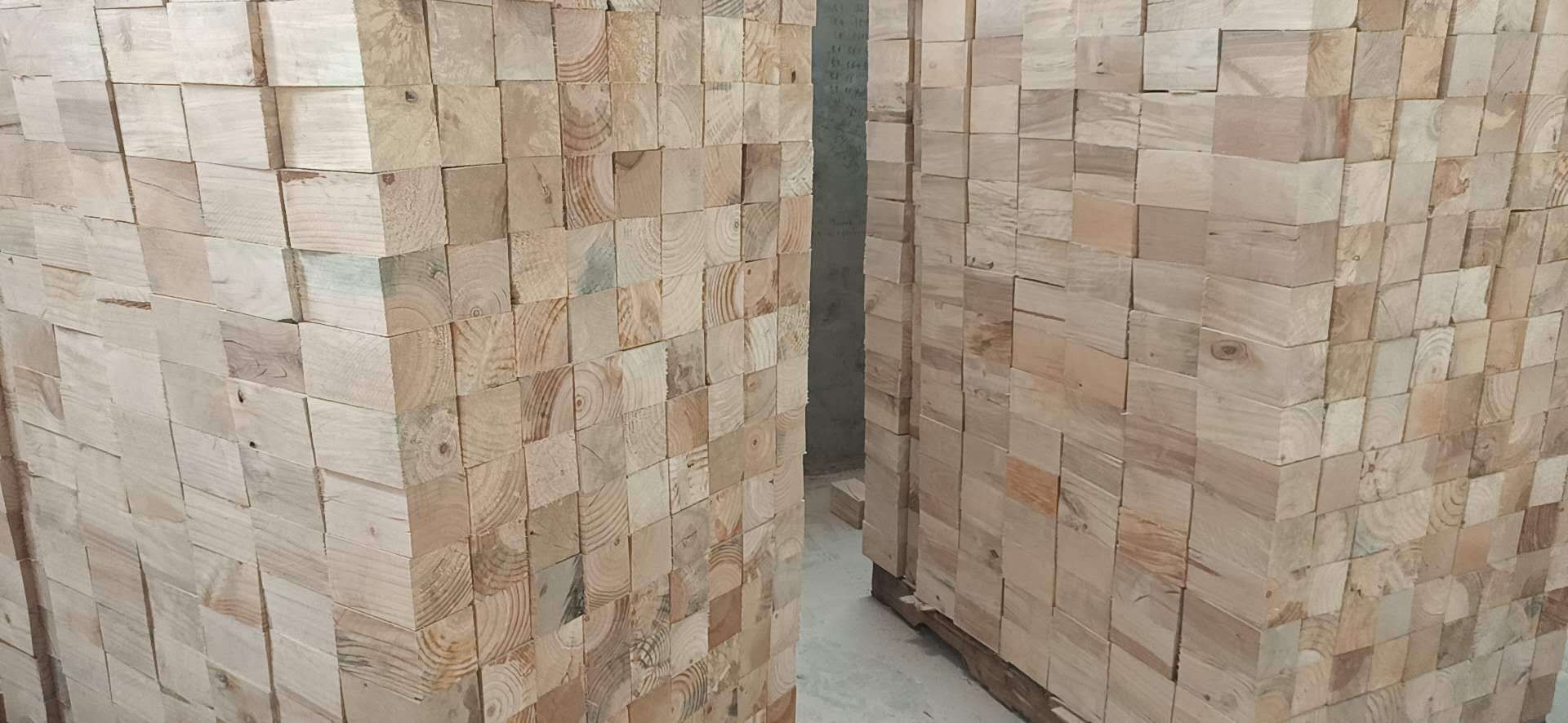 木托盘垫脚的尺寸,木托盘缝隙铺什么省钱