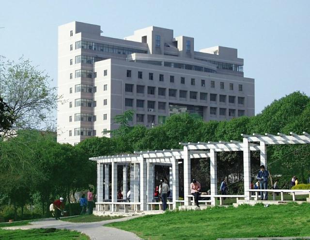 淮北师范大学舞蹈类是师范类吗,淮北师范大学在安徽师范类排名