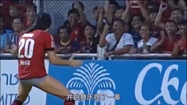 盘点比赛中被罚红牌的球员,所有球员都被红牌罚下场会怎么样