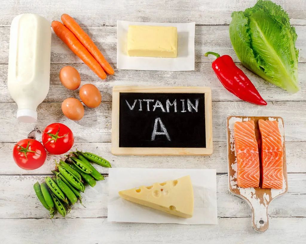 护肤早c晚a是指,早c护肤