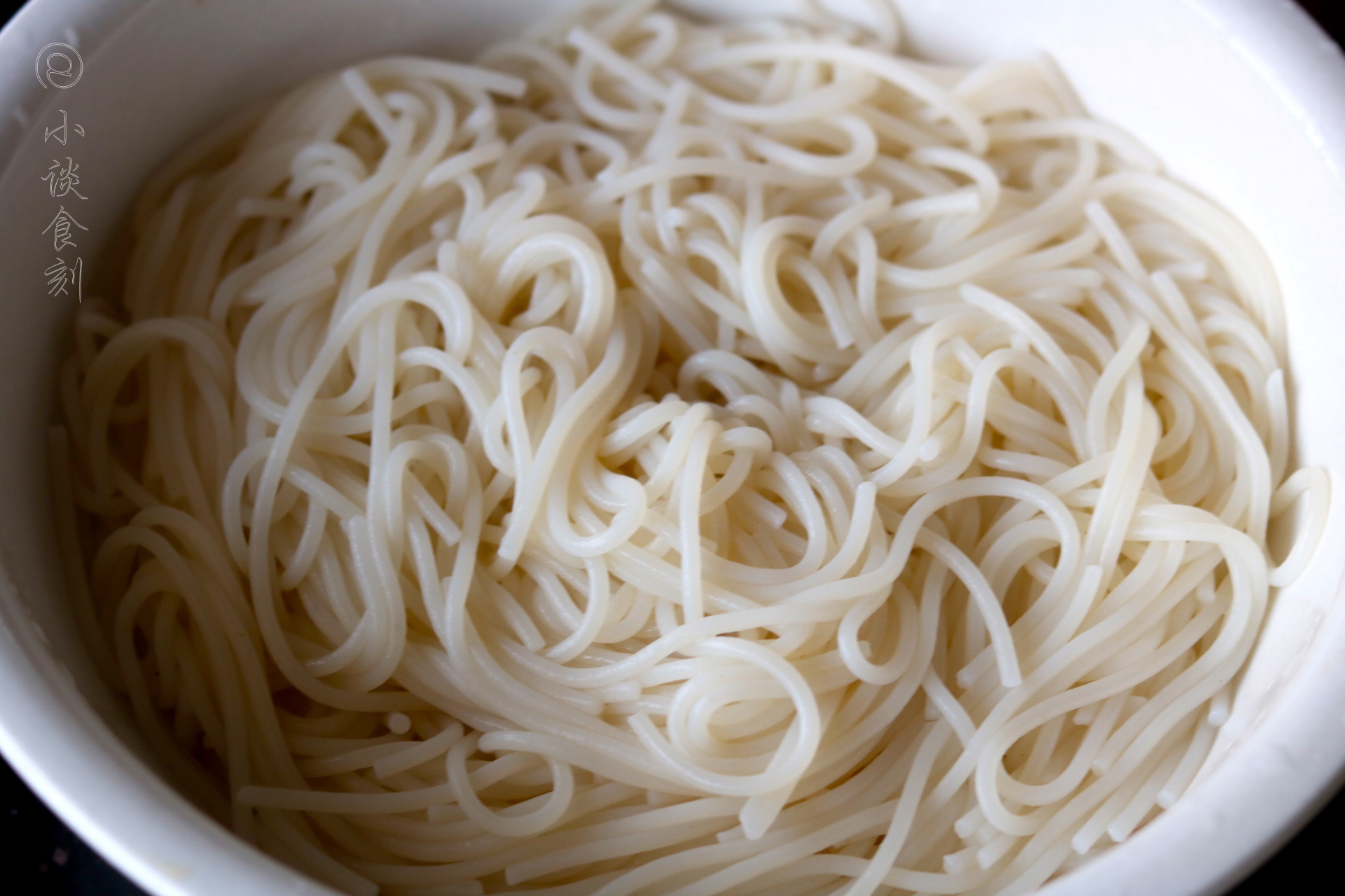 煮米粉为什么要过水,米粉到底是用冷水泡还是用开水煮