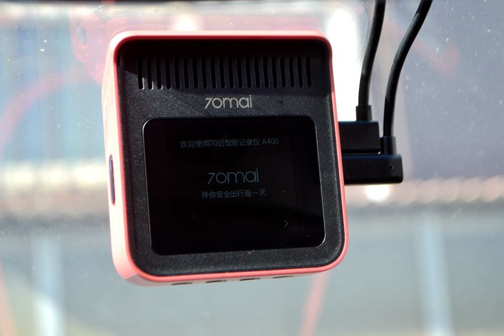 一百多行车记录仪高性价比,行车记录仪900多块钱有必要吗