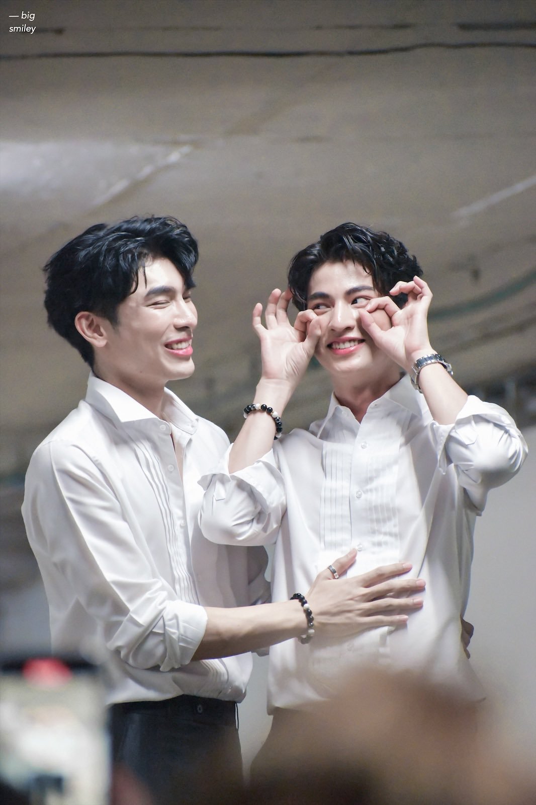 陪你到世界之巅电视剧,泰剧推荐与爱同居