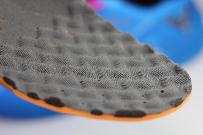 P9500、P9210、S82CY联合评测丨鲲鹏之争，速度与稳定共存