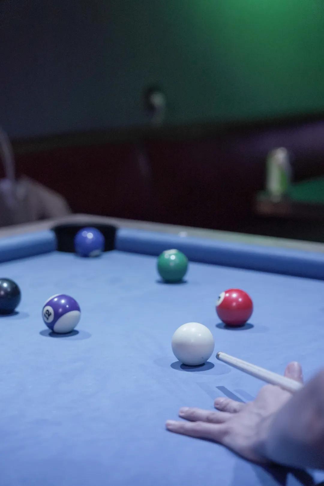 夜色下的乌鲁木齐，有你不知道的浪漫爵士演绎bar