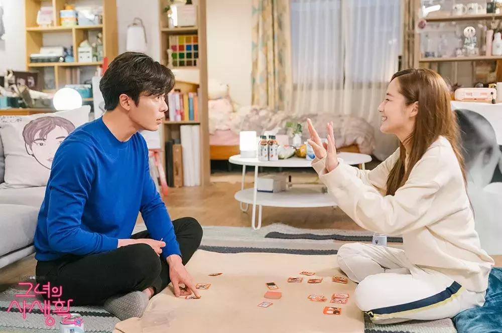 明星日常私服穿搭朴敏英,朴敏英她的私生活高甜吻戏合集