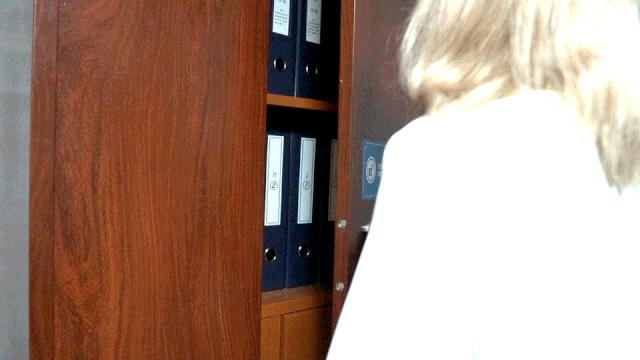 最新密室大逃脱杨幂状态,杨幂密室大逃脱吓瘫