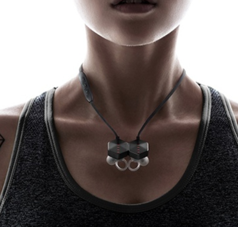 问疯了21位学长学姐，这49件私藏宝物包你玩转大学生涯！