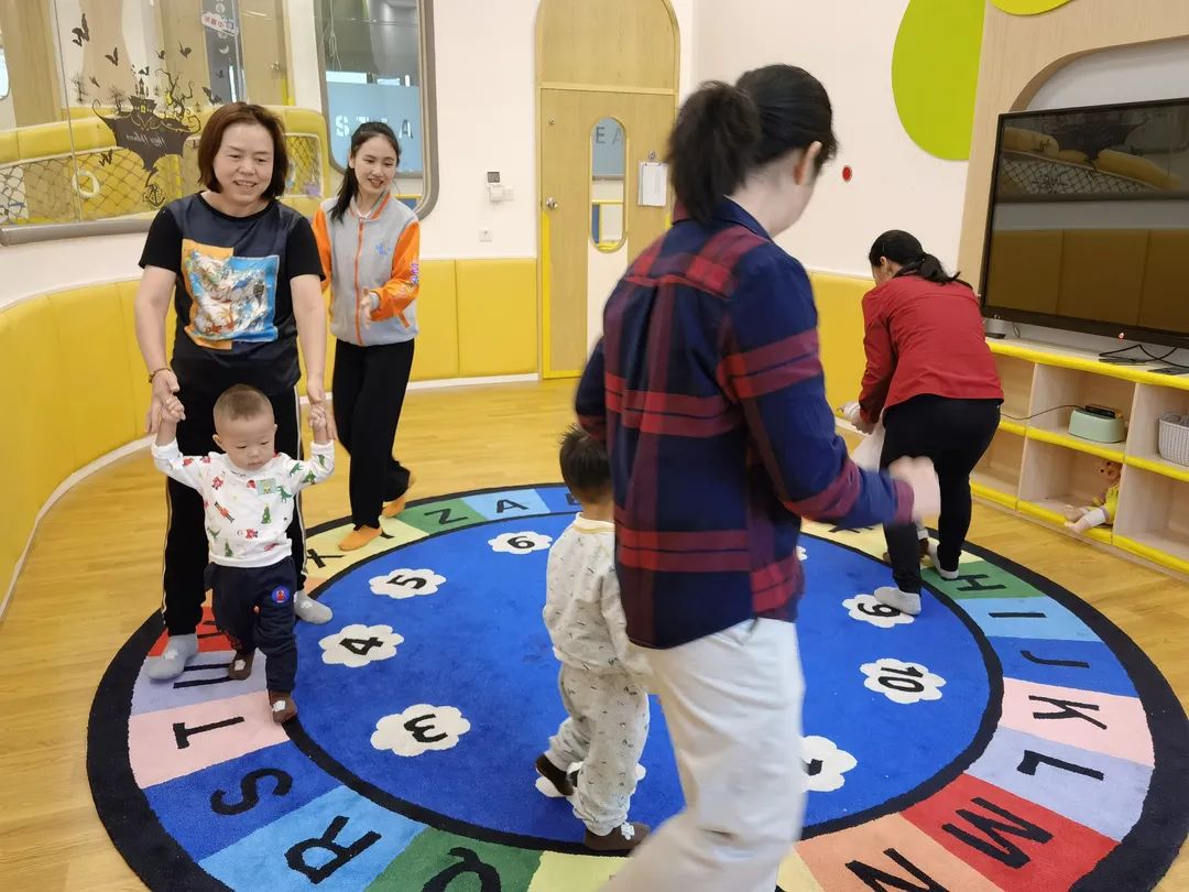 优贝乐明星教师成长记|每个0~6岁的孩子都应该有一位这样的老师