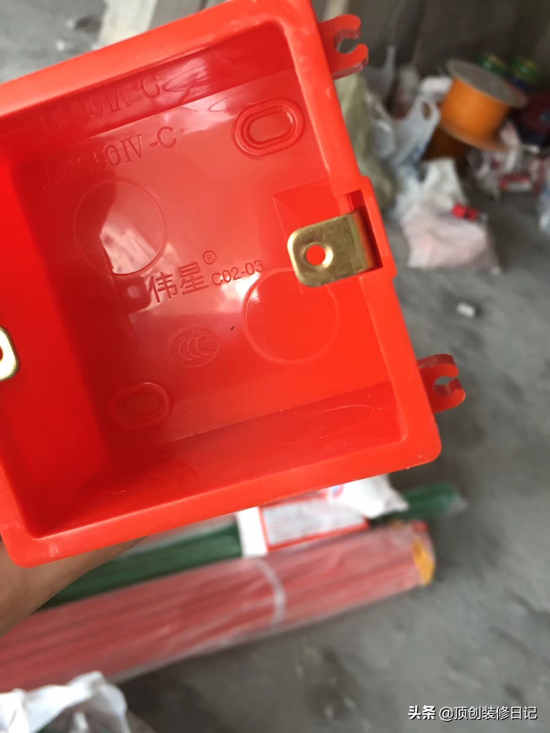 128平现代轻奢实景,128平轻奢风格效果图