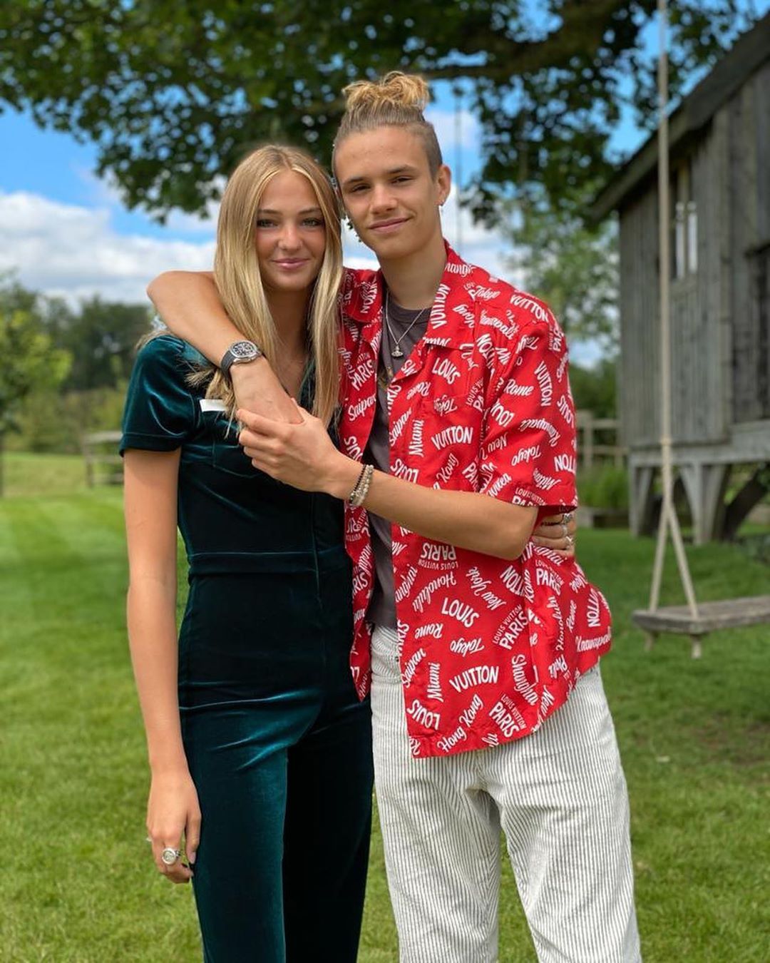 小贝儿子职业生涯首秀,小贝二儿子最新照片