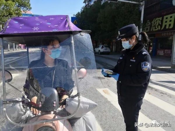 蕲春县政法委,县委政法委督导疫情防控