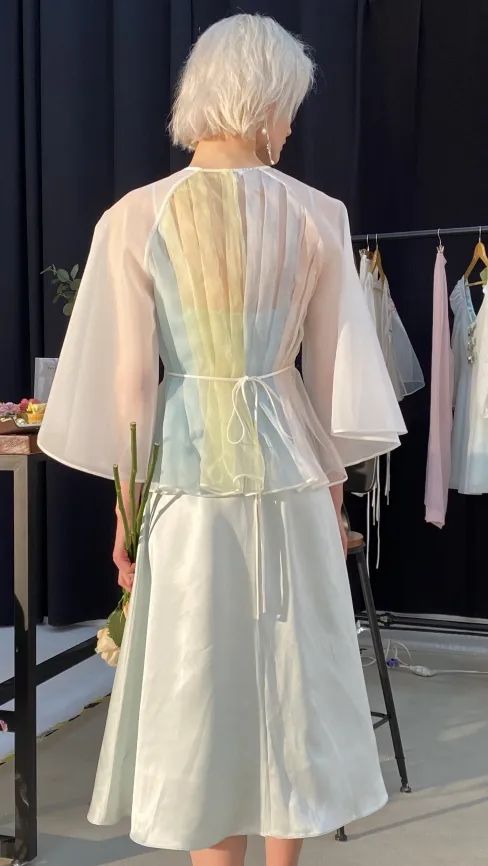 兰公子变身“巧手神探”百乐门老板娘|纸上刺绣,别具匠心