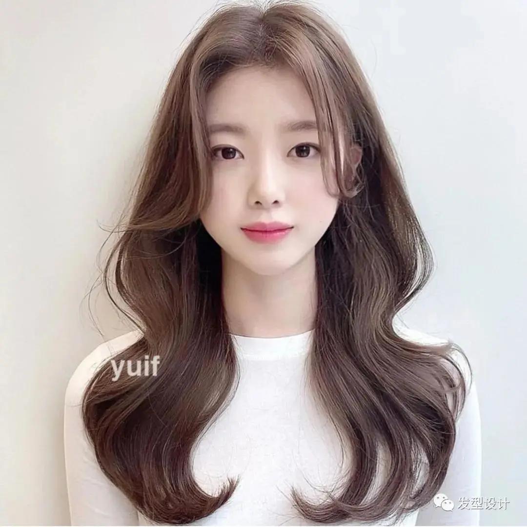 怎样剪刘海扎起来不嫌脸大,剪个刘海拯救一张脸