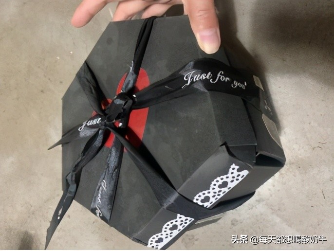 送媳妇什么礼物她会更开心,送女生什么会让女生开心