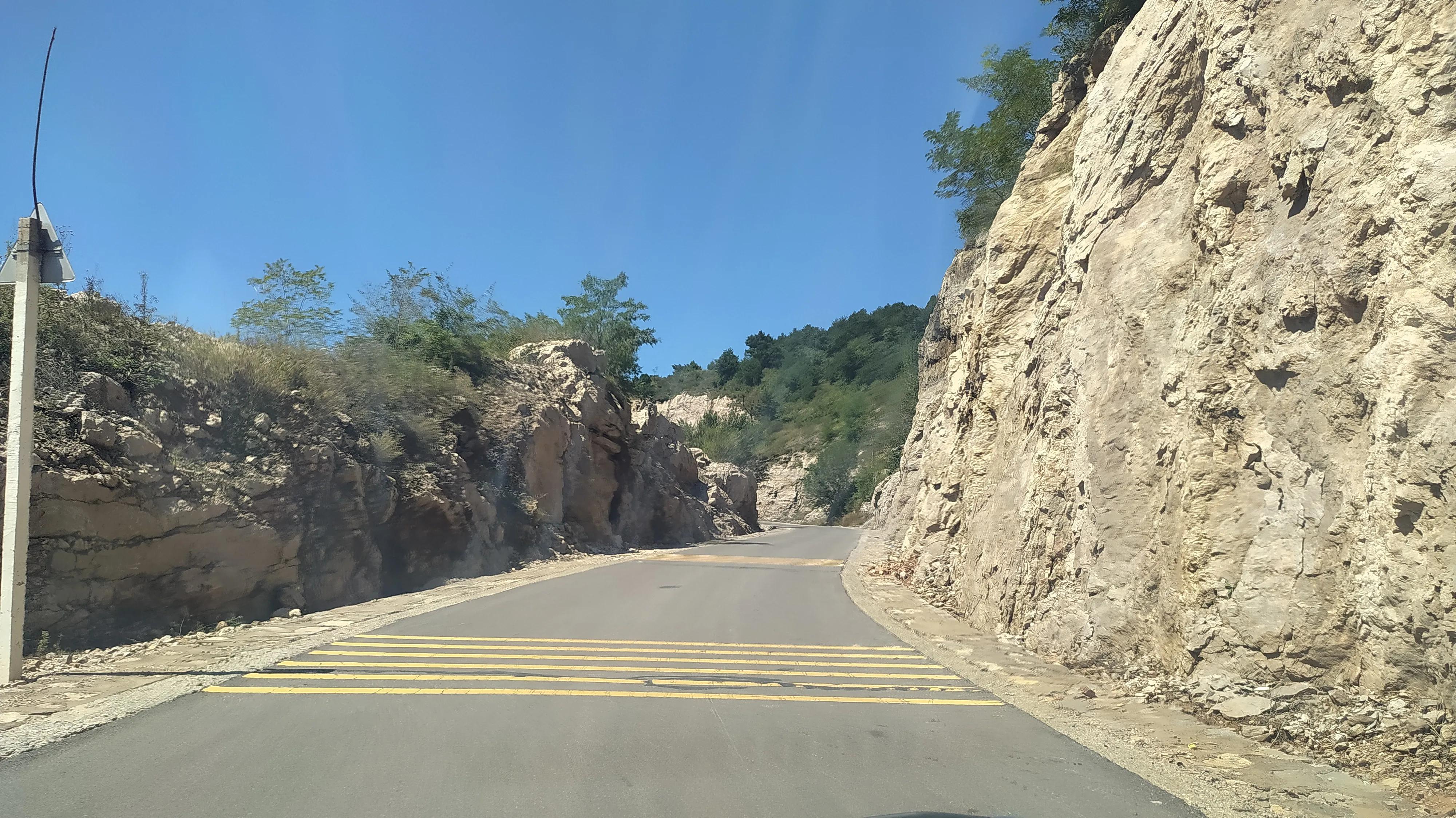 十一月太行自驾游最佳路线,南太行免费小众景点自驾游路线