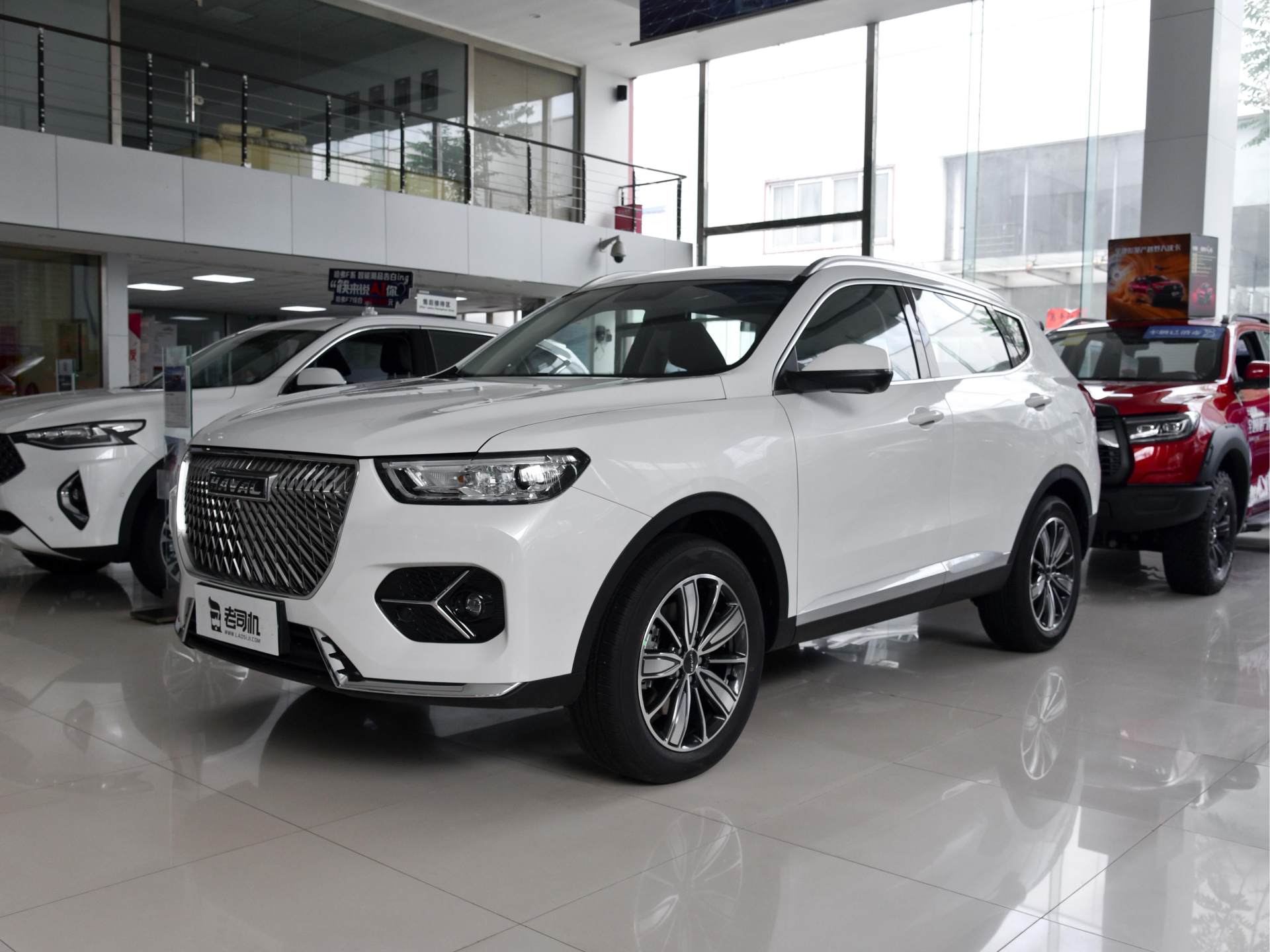 国产suv诞生新霸主哈弗h6痛失宝座,跟哈弗h6同级别的合资suv有哪些