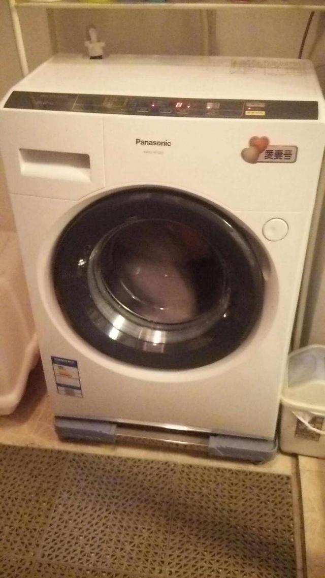 洗衣机脱水时噪音巨大震动移位,lg滚筒洗衣机震动移位怎么办