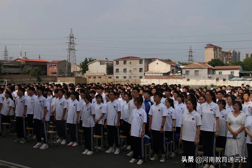 誓言铮铮志气满崭新征程已启航！焦作四中召开新高三动员大会