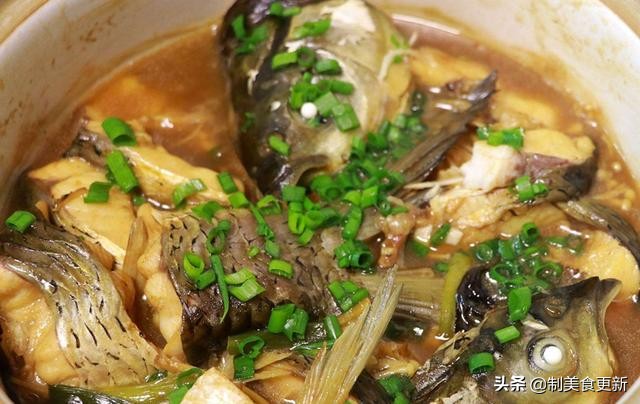 草鱼怎么炖鱼汤好喝,草鱼怎么炖鱼汤好喝又营养