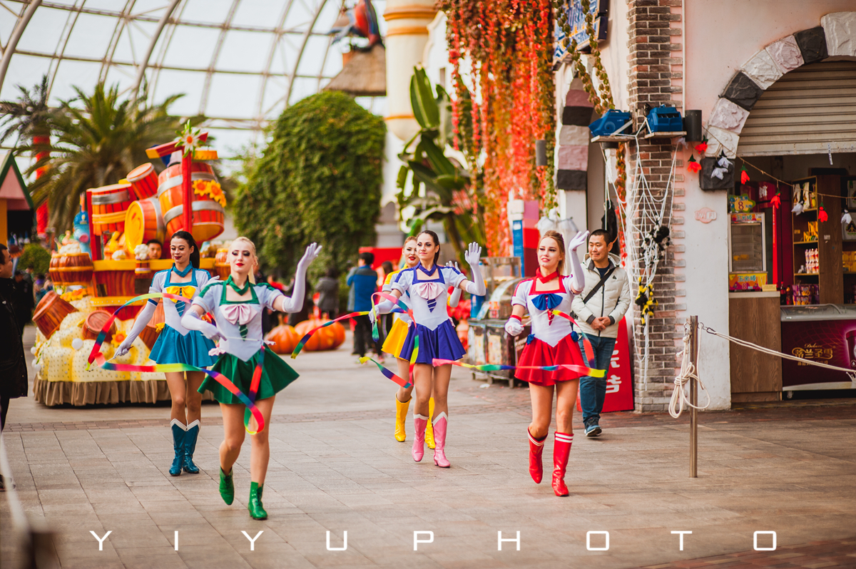 天津欢乐谷有什么好玩的项目,天津欢乐谷峡湾飞龙第一视角