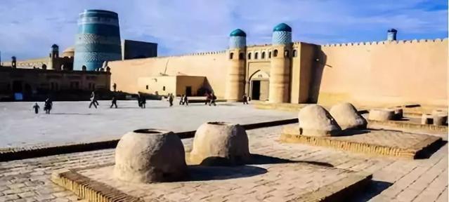 护照免签落地签国家和地区一览表,免签的国家落地签